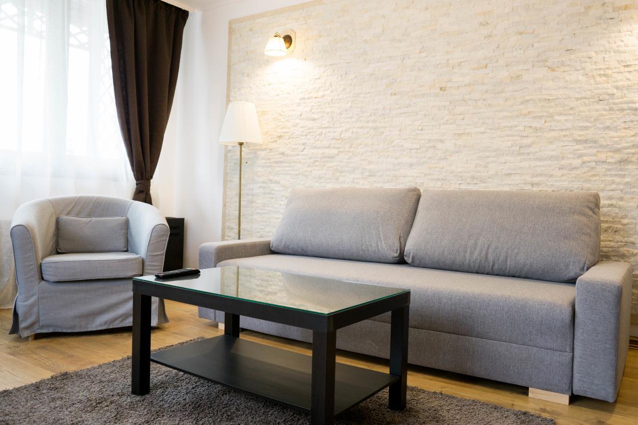 Nest Hotel Drobeta Turnu Severin Exterior foto