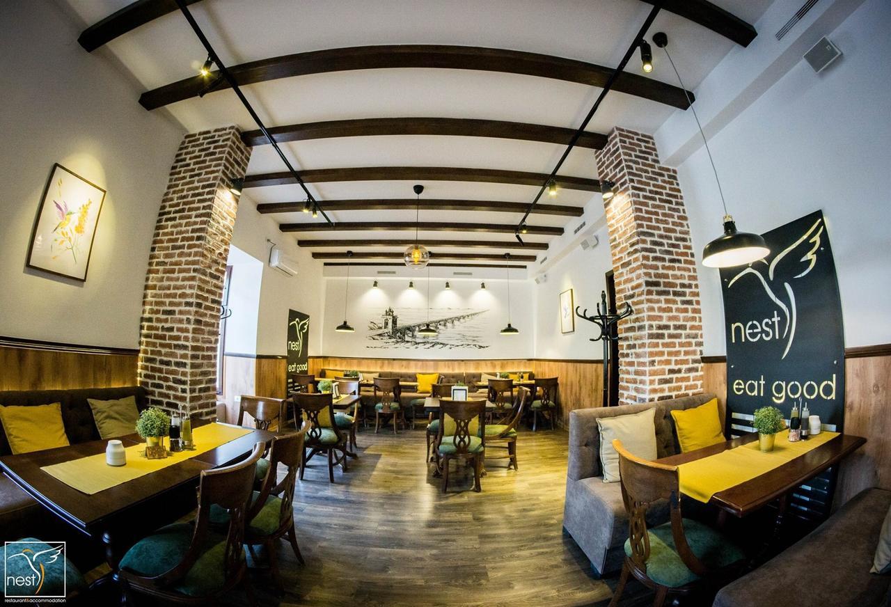 Nest Hotel Drobeta Turnu Severin Exterior foto